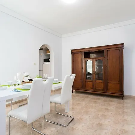 Apartamento Homelike Bright Capital Center *